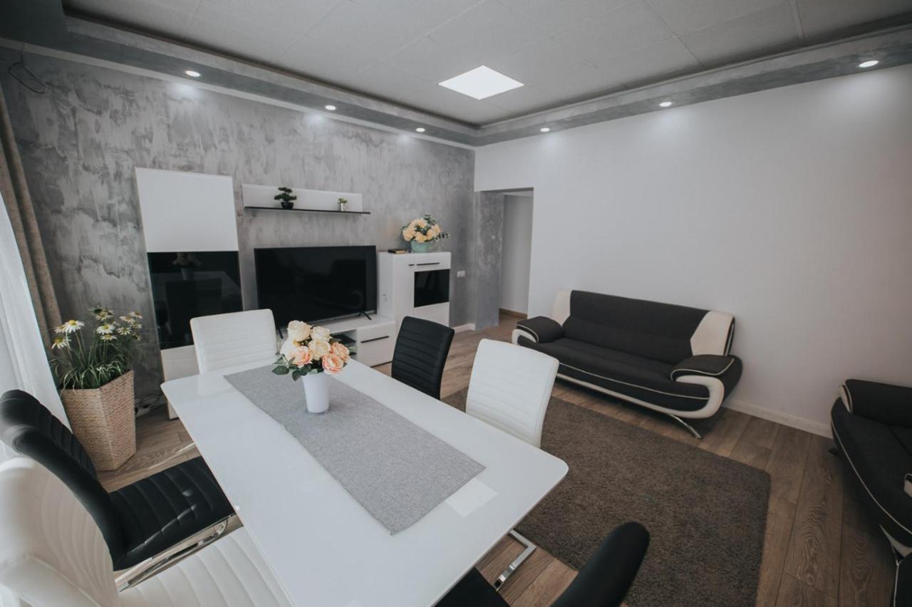 Endlich Zuhause Sibiu Exterior foto